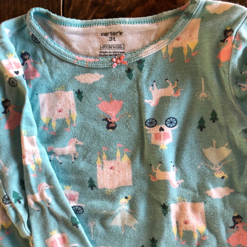 Carter’s Pajamas Size 3T